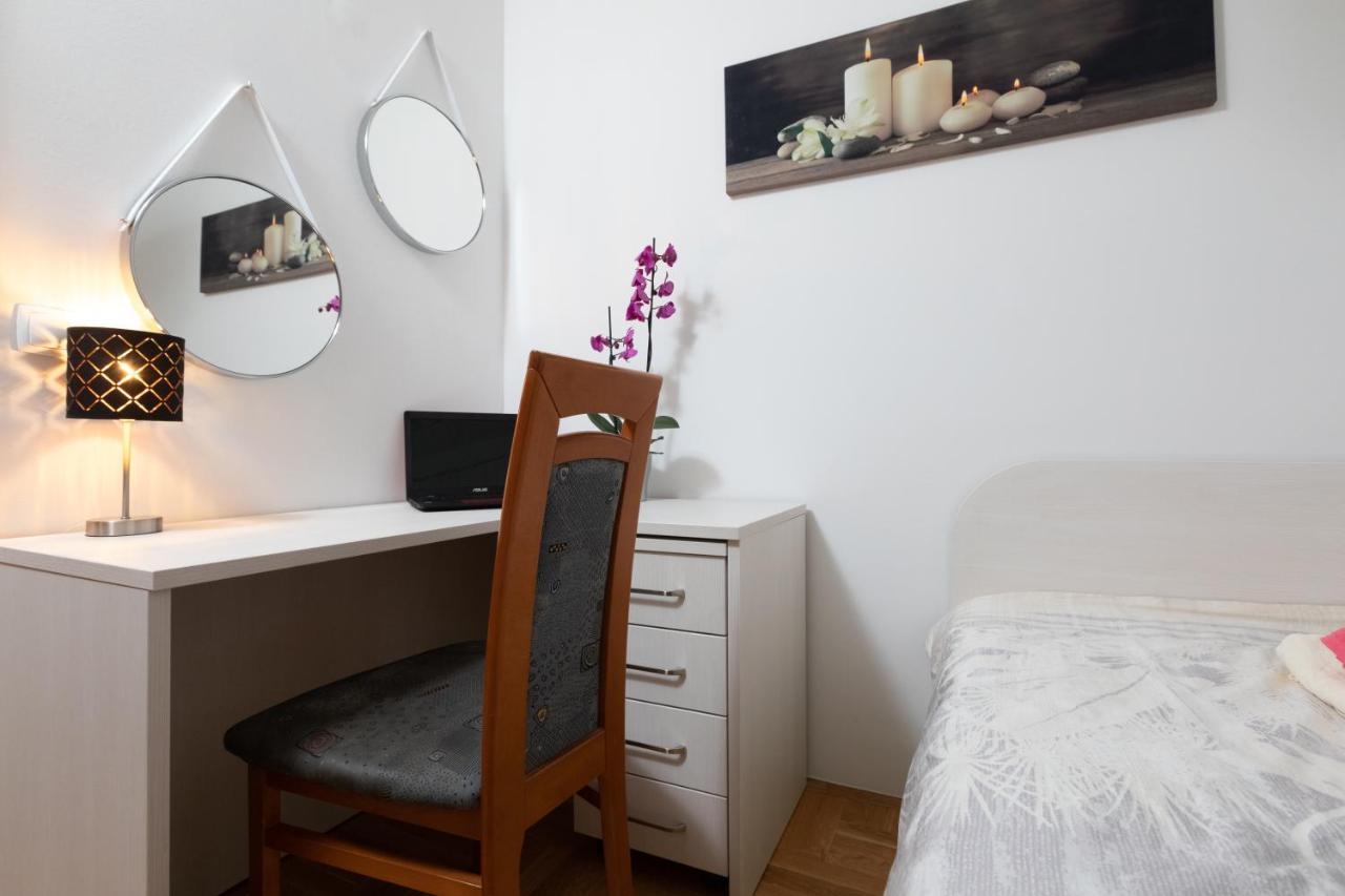 Luxury Apartman Sky With Sea View And Whirlpool Makarska Exterior photo