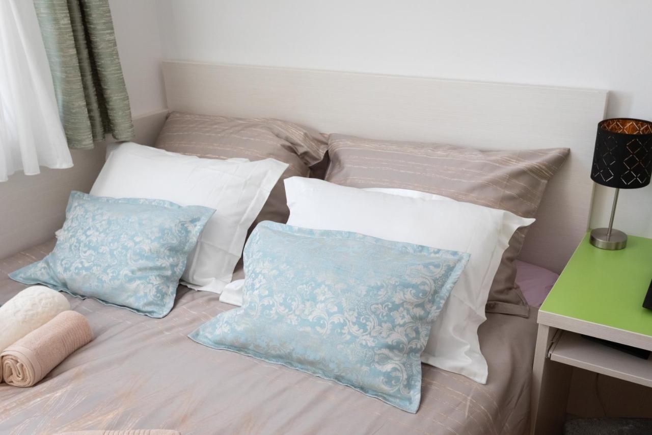 Luxury Apartman Sky With Sea View And Whirlpool Makarska Exterior photo
